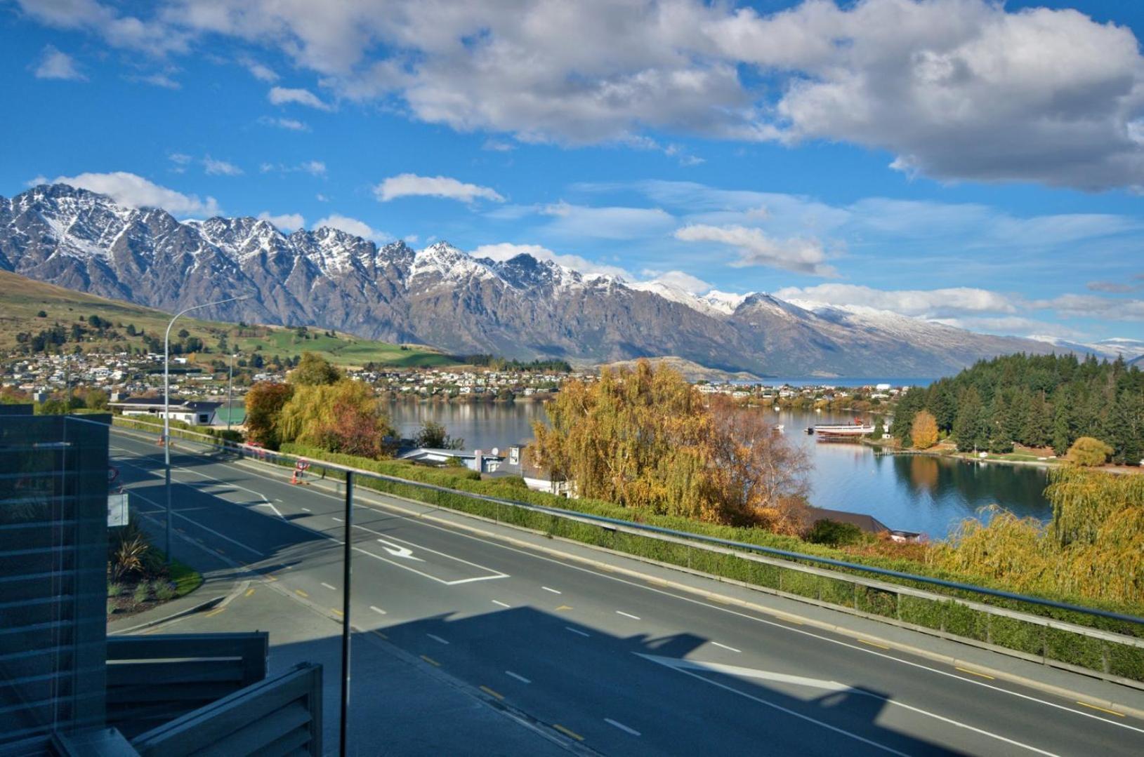 Pure Retreat Lake Views Queenstown Exterior foto